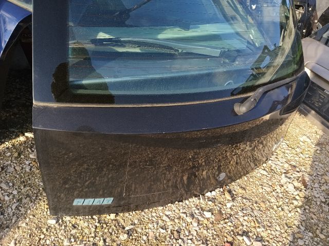 bontott FIAT PUNTO II Csomagtérajtó (Részeivel)