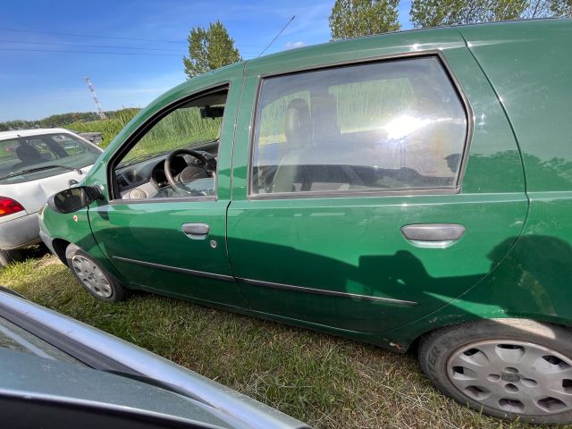 bontott FIAT PUNTO II Csomagtérajtó (Üres lemez)