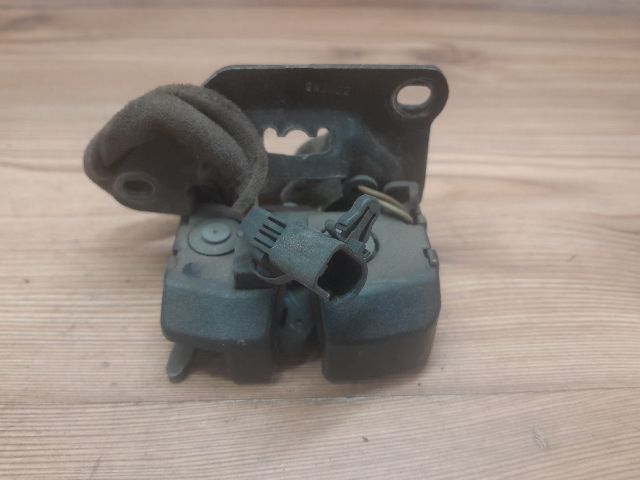 bontott FIAT PUNTO II Csomagtérajtó Zárszerkezet