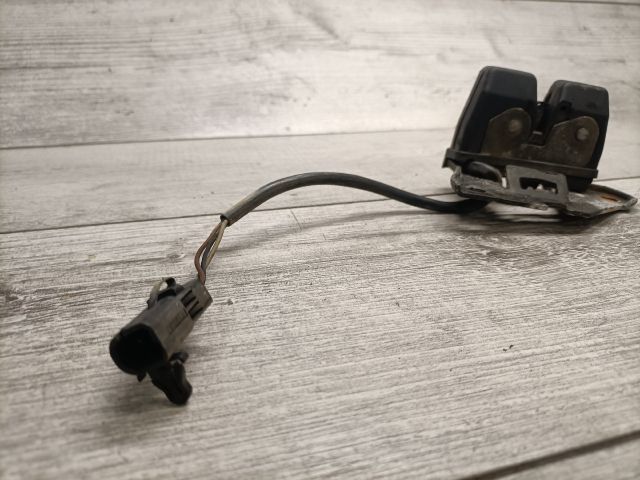 bontott FIAT PUNTO II Csomagtérajtó Zárszerkezet