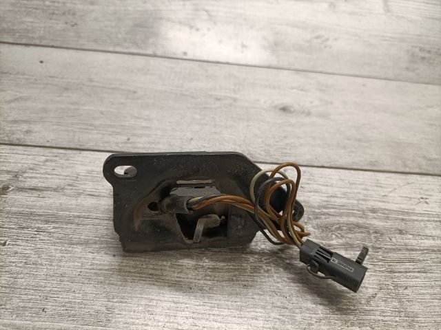 bontott FIAT PUNTO II Csomagtérajtó Zárszerkezet