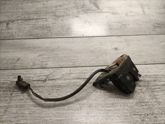 bontott FIAT PUNTO II Csomagtérajtó Zárszerkezet