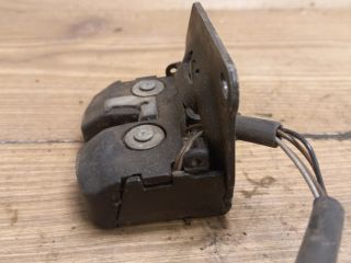 bontott FIAT PUNTO II Csomagtérajtó Zárszerkezet