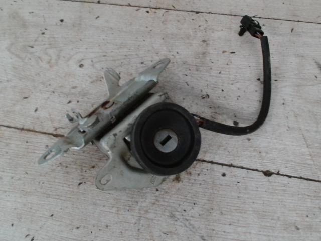 bontott FIAT PUNTO II Csomagtérajtó Zárszerkezet