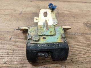 bontott FIAT PUNTO II Csomagtérajtó Zárszerkezet