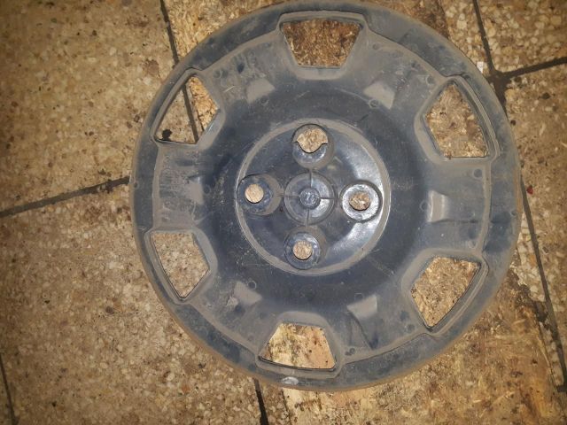 bontott FIAT PUNTO II Dísztárcsa (1 db)