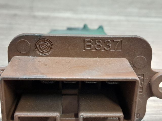 bontott FIAT PUNTO II Előtét Ellenállás Fűtőmotor