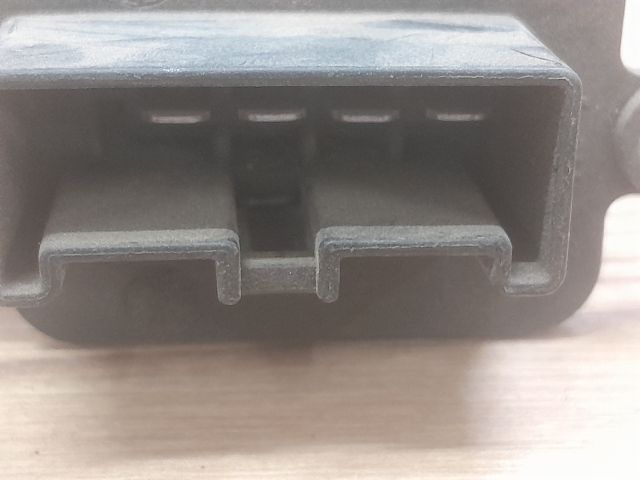 bontott FIAT PUNTO II Előtét Ellenállás Fűtőmotor