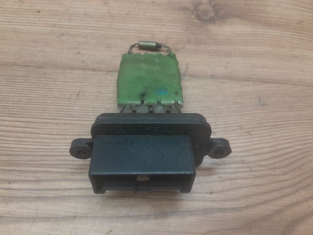 bontott FIAT PUNTO II Előtét Ellenállás Fűtőmotor