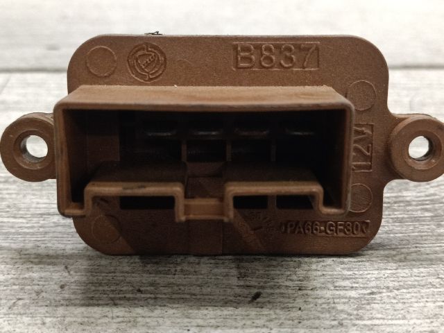 bontott FIAT PUNTO II Előtét Ellenállás Fűtőmotor