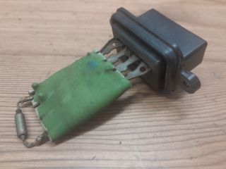 bontott FIAT PUNTO II Előtét Ellenállás Fűtőmotor