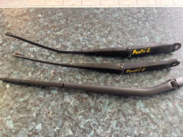 bontott FIAT PUNTO II Első Ablaktörlő Kar