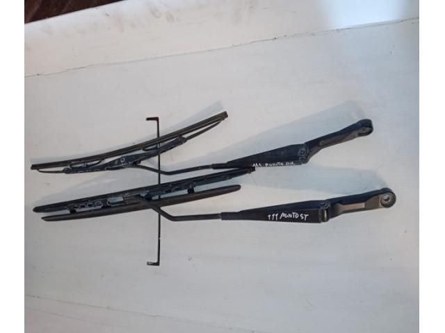 bontott FIAT PUNTO II Első Ablaktörlő Lapát Pár