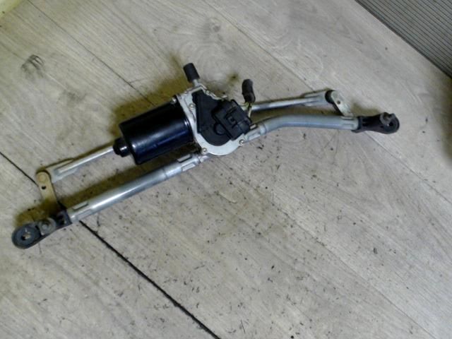 bontott FIAT PUNTO II Első Ablaktörlő Szerkezet Motorral