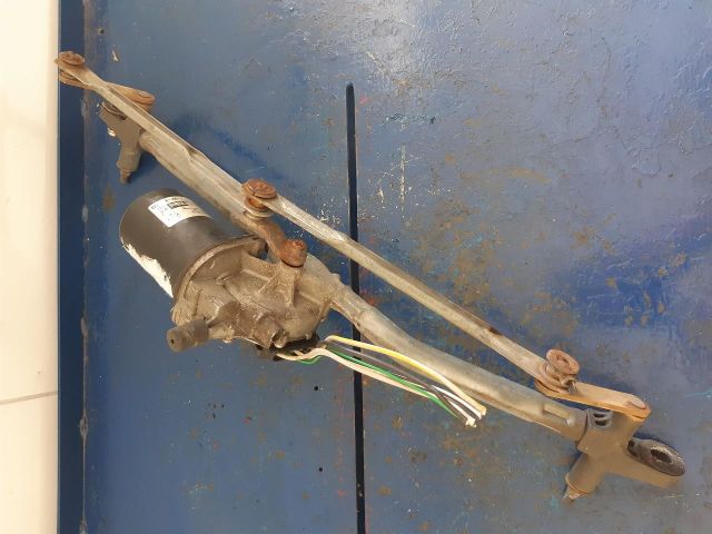 bontott FIAT PUNTO II Első Ablaktörlő Szerkezet Motorral