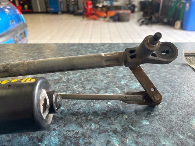 bontott FIAT PUNTO II Első Ablaktörlő Szerkezet Motorral