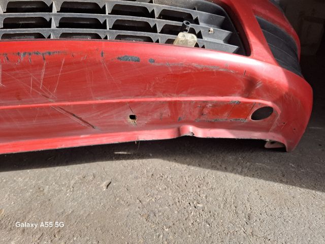 bontott FIAT PUNTO II Első Lökhárító (Részeivel)