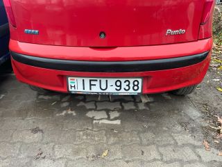 bontott FIAT PUNTO II Első Lökhárító (Részeivel)