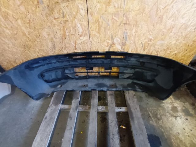 bontott FIAT PUNTO II Első Lökhárító (Részeivel)