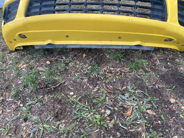 bontott FIAT PUNTO II Első Lökhárító (Részeivel)