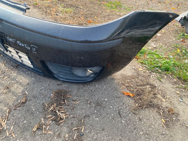 bontott FIAT PUNTO II Első Lökhárító (Részeivel)