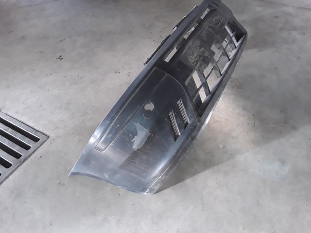 bontott FIAT PUNTO II Első Lökhárító (Üresen)