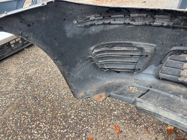 bontott FIAT PUNTO II Első Lökhárító (Üresen)