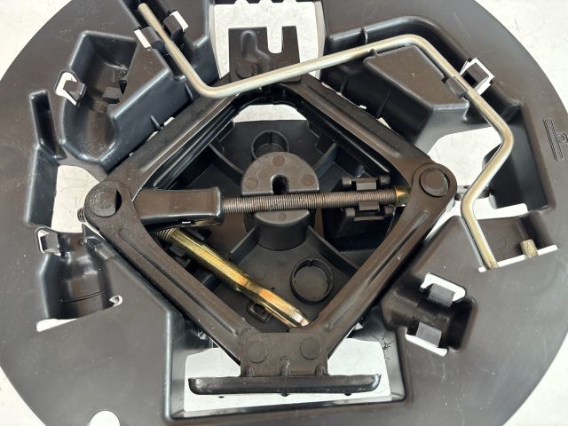 bontott FIAT PUNTO II Emelő