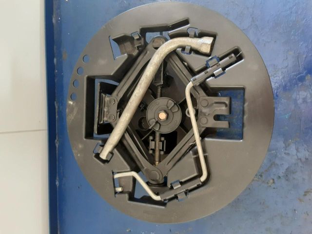 bontott FIAT PUNTO II Emelő