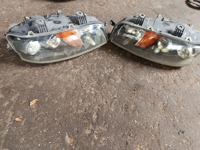bontott FIAT PUNTO II Fényszóró Pár