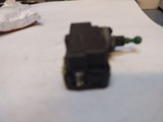 bontott FIAT PUNTO II Fényszórómagasság Állító Motor (Pozíciófüggetlen)