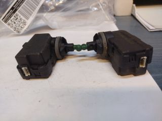 bontott FIAT PUNTO II Fényszórómagasság Állító Motor (Pozíciófüggetlen)