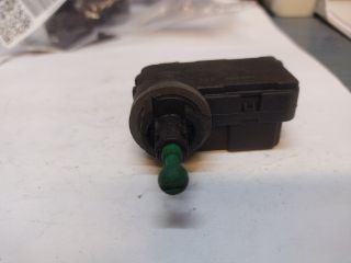 bontott FIAT PUNTO II Fényszórómagasság Állító Motor (Pozíciófüggetlen)