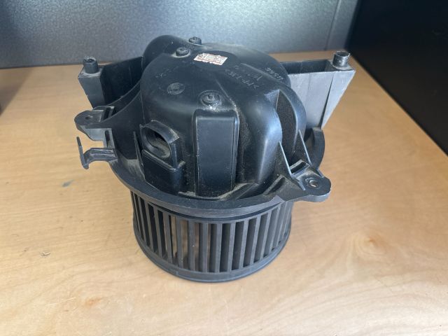 bontott FIAT PUNTO II Fűtőmotor (Klímás)