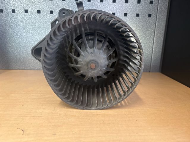 bontott FIAT PUNTO II Fűtőmotor (Klímás)