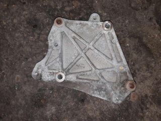 bontott FIAT PUNTO II Generátor Tartó Bak