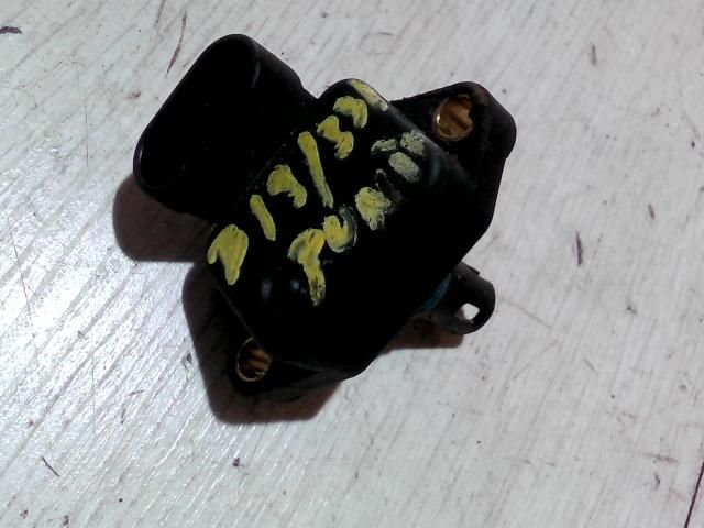 bontott FIAT PUNTO II GPS Antenna