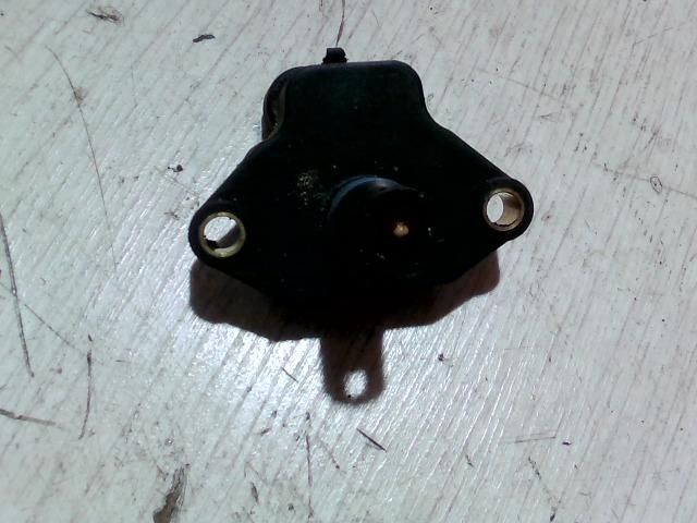 bontott FIAT PUNTO II GPS Antenna