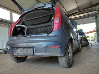 bontott FIAT PUNTO II Hátsó Ablakmosó Fúvóka