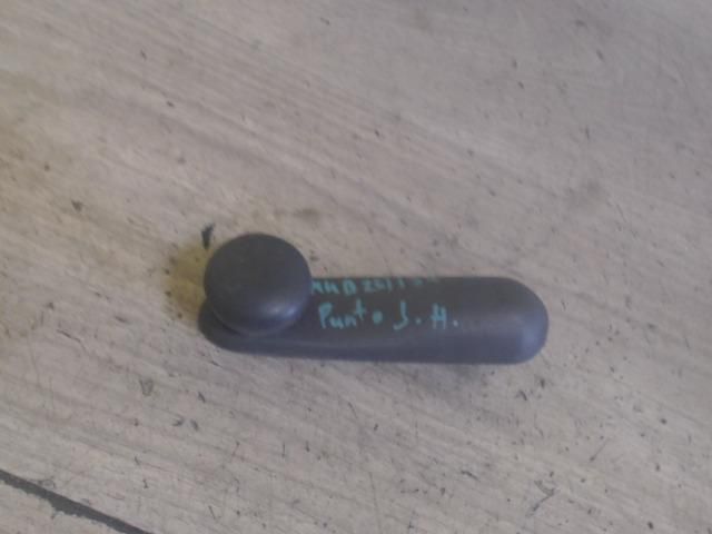 bontott FIAT PUNTO II Hátsó Ablaktekerő Kar