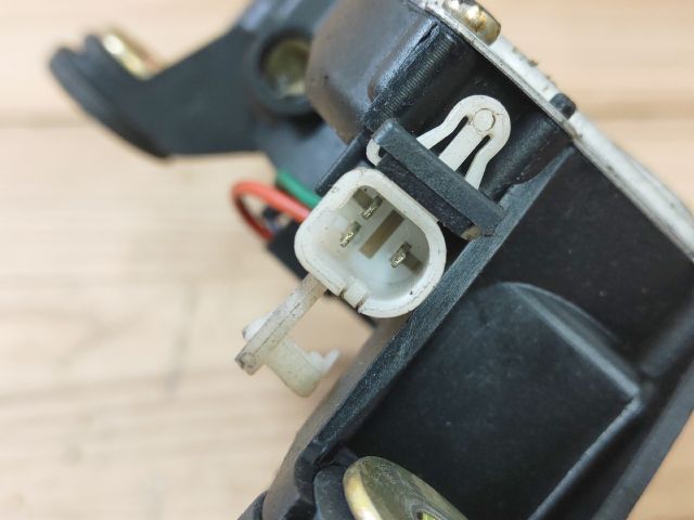 bontott FIAT PUNTO II Hátsó Ablaktörlő Motor