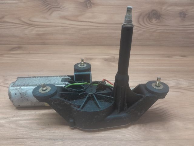 bontott FIAT PUNTO II Hátsó Ablaktörlő Motor