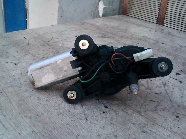 bontott FIAT PUNTO II Hátsó Ablaktörlő Motor