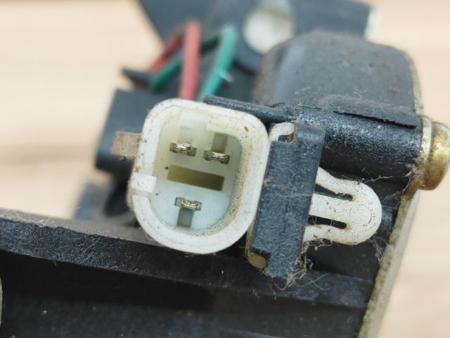 bontott FIAT PUNTO II Hátsó Ablaktörlő Motor