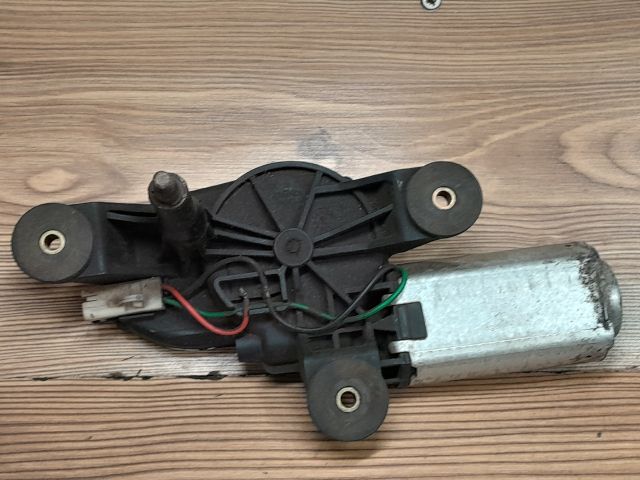 bontott FIAT PUNTO II Hátsó Ablaktörlő Motor