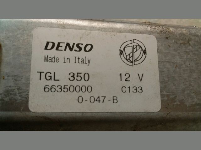 bontott FIAT PUNTO II Hátsó Ablaktörlő Motor