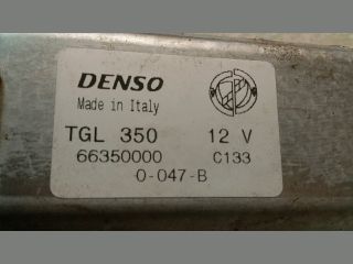 bontott FIAT PUNTO II Hátsó Ablaktörlő Motor