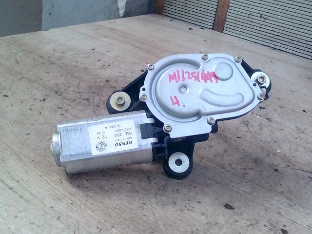 bontott FIAT PUNTO II Hátsó Ablaktörlő Motor