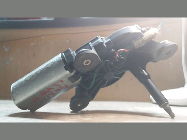 bontott FIAT PUNTO II Hátsó Ablaktörlő Motor