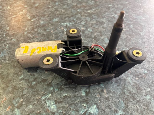 bontott FIAT PUNTO II Hátsó Ablaktörlő Motor